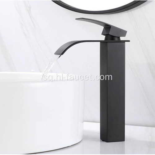 Newly Banjo Basen &amp; Sink Mixer Tap Waterfall